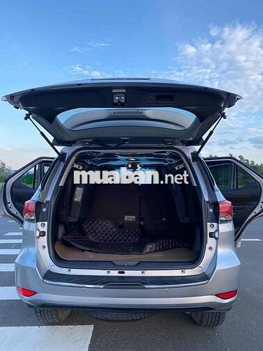 Toyota Fortuner 2019 Dầu 52000 km Bạc