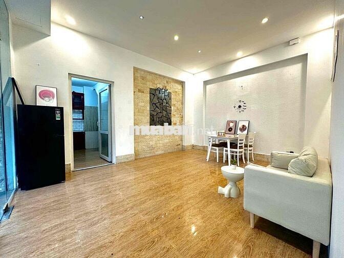 Nhà Nguyên Căn 2Pn + rộng 60m2 sức chưa tối đa đc 5người + ngay Đh VLa