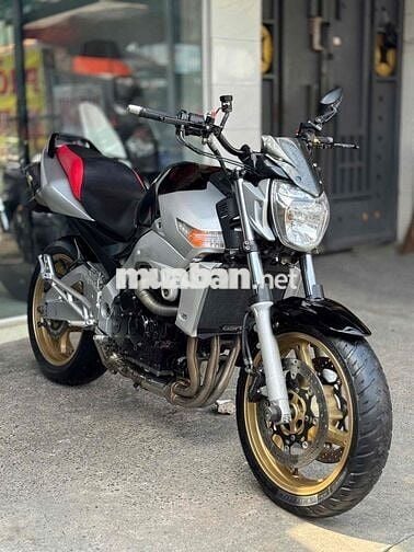 Suzuki GSR600 2008 Đen, Bạc, Đỏ HQCN 9 chủ