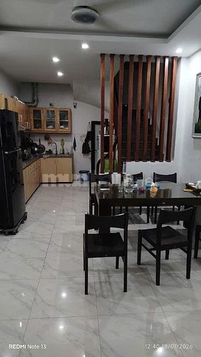 Chính chủ bán nhà 5 tầng phố Nhật Chiêu, gần Hồ Tây, 36m²,ô tô qua nhà