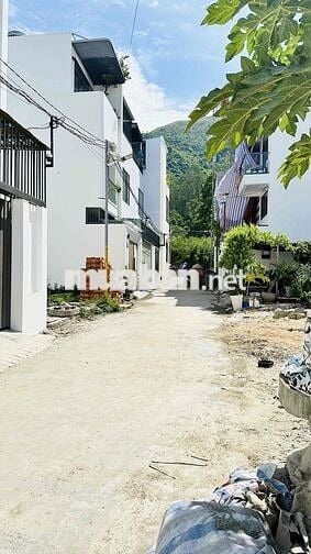Đất Phường Vĩnh Hoà Nha Trang Giá 2ty350 Đường Ô Tô.