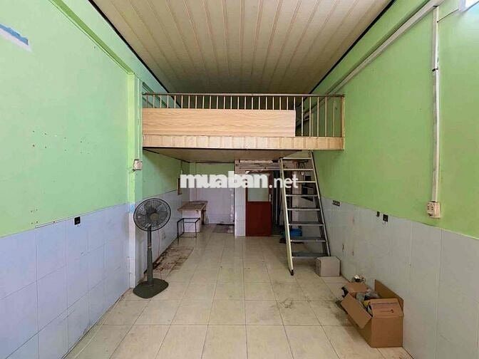 Bùi Thị Xuân. Gần Chợ Phạm văn hai. 4ty