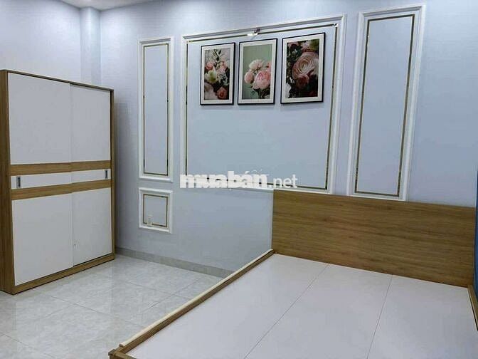 nhà đẹp full nội thất 4 x 14 có 4pn 5wc sân thượng