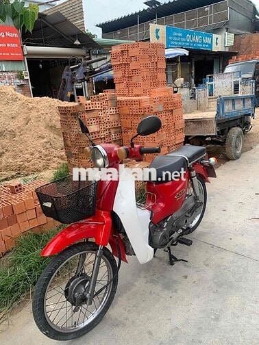 Honda Super Cub 50cc đời mới có đề Đỏ trắng