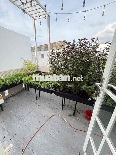 Nhà 2 phòng 2 máy lạnh hẻm đường 3/2
