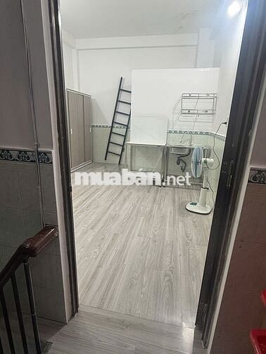 Phòng full nội thất Bùi Viện, giá tốt lắm