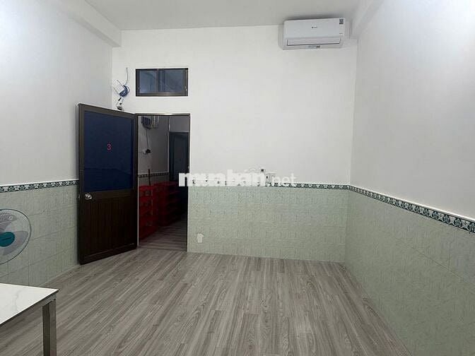 Phòng full nội thất Bùi Viện, giá tốt lắm