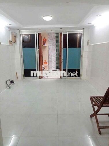 CHO THUÊ NHÀ PHAN VĂN TRỊ Q5 GẦN TRƯỜNG KIM ĐỒNG