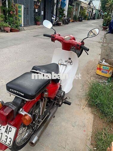 Honda Super Cub 50cc đời mới có đề Đỏ trắng