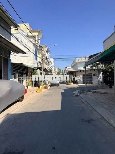 Nhà trệt lửng 1PN đường Phạm Thế Hiển