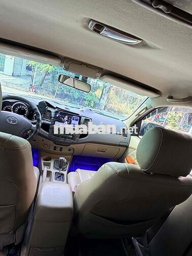 Toyota Fortuner 2009 Số tự động Bạc