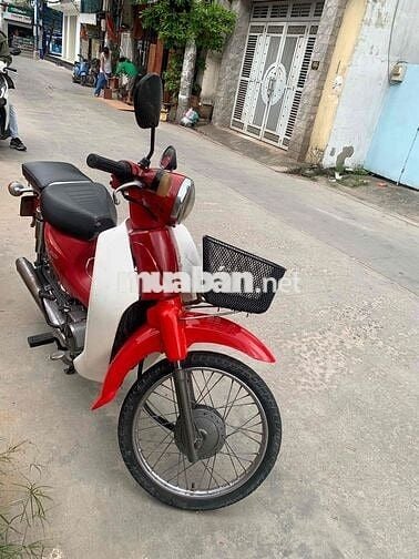 Honda Super Cub 50cc đời mới có đề Đỏ trắng