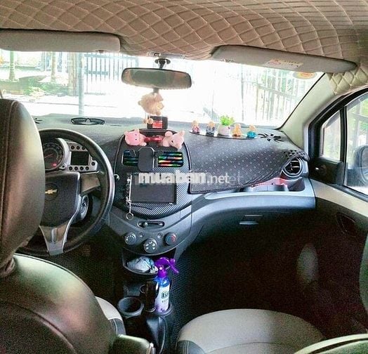 Chevrolet Spark Xanh lá Số sàn 5 chỗ