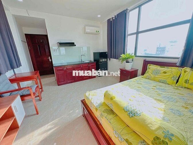 🏡 Cho Thuê Căn Hộ Full NT , Thang Máy , Cửa Sổ - Khu Phan Xích Long 🌹