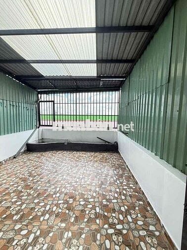 Cần Bán Nhà Đẹp 1 trệt 3 lầu 65m2  Q12 Giá Rẻ