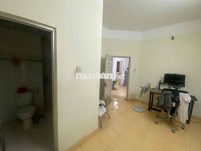 CHO THUÊ NHANH CC 2PN 70m2 NGAY GẦN PHẠM VĂN ĐỒNG THỦ ĐỨC CHỈ 5TR/THAN