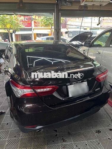 Toyota Camry 2020 Nâu 5 chỗ