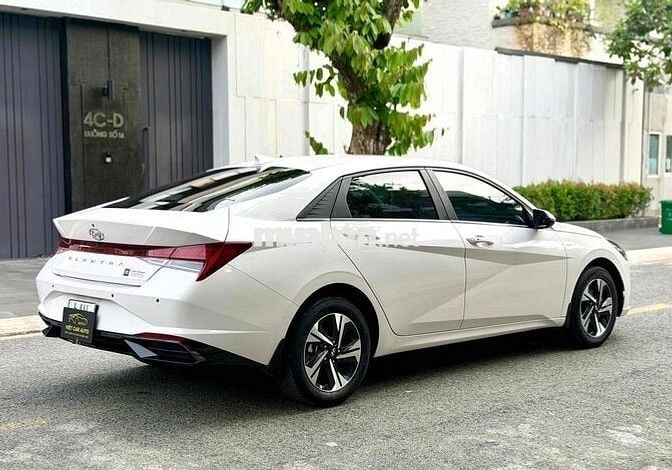 Hyundai Elantra 1.6AT Đặc Biệt sx 2022 Model 2023