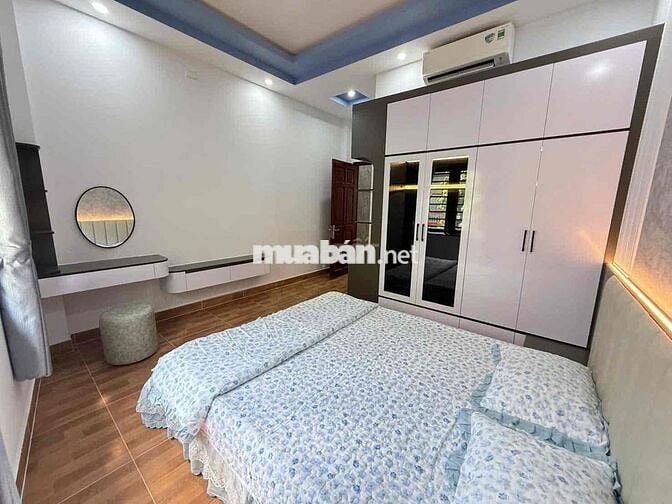 Cần Bán Nhà Đẹp 1 trệt 3 lầu 65m2  Q12 Giá Rẻ