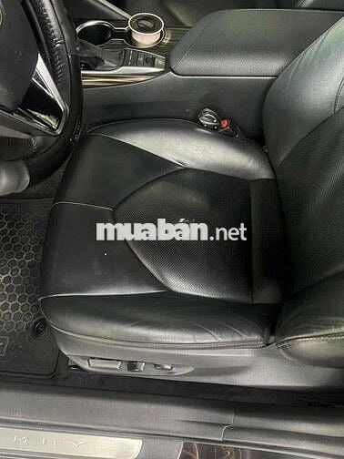Toyota Camry 2020 Nâu 5 chỗ