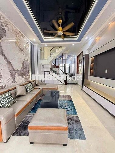 Cần Bán Nhà Đẹp 1 trệt 3 lầu 65m2  Q12 Giá Rẻ