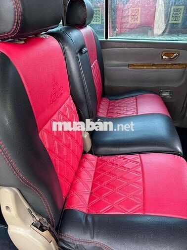 Mitsubishi Jolie 7 chỗ số sàn Vàng cát