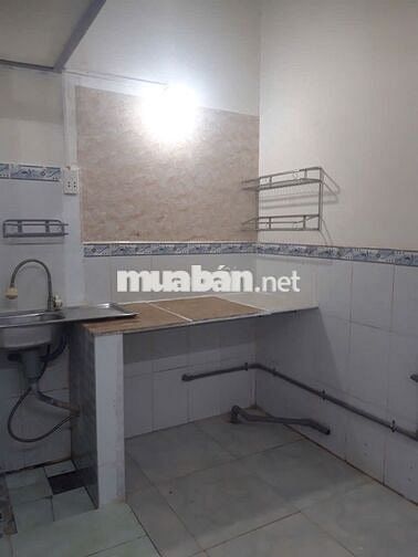Chính chủ cho thuê phòng trọ 28m2 1 trệt 1 lầu có máy lạnh gần PMH