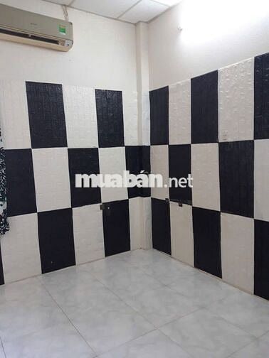 Chính chủ cho thuê phòng trọ 28m2 1 trệt 1 lầu có máy lạnh gần PMH