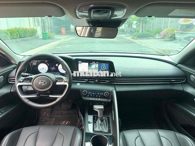 Hyundai Elantra 1.6AT Đặc Biệt sx 2022 Model 2023