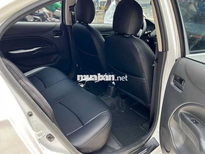 Mitsubishi Attrage MT 2022 màu trắng nk Thái Lan