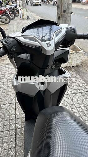 Honda Vario 150 2018 Bạc