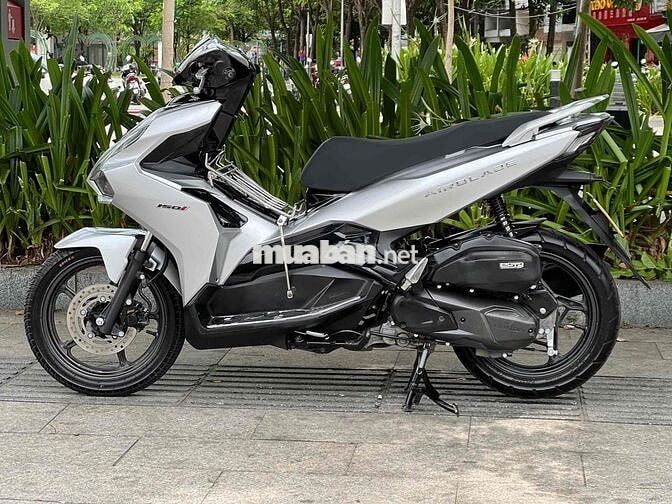 Honda AirBlade 125 2val Custom 2021 Bạc