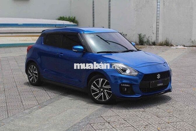 Suzuki Swift 2023 Xanh 30000 km
