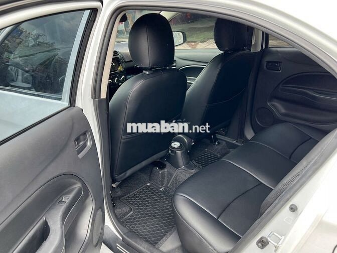 Mitsubishi Attrage MT 2022 màu trắng nk Thái Lan