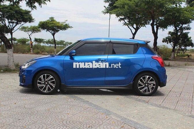 Suzuki Swift 2023 Xanh 30000 km