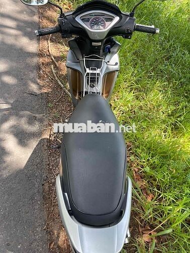 Honda Future Thể thao Bạc Nguyên bản