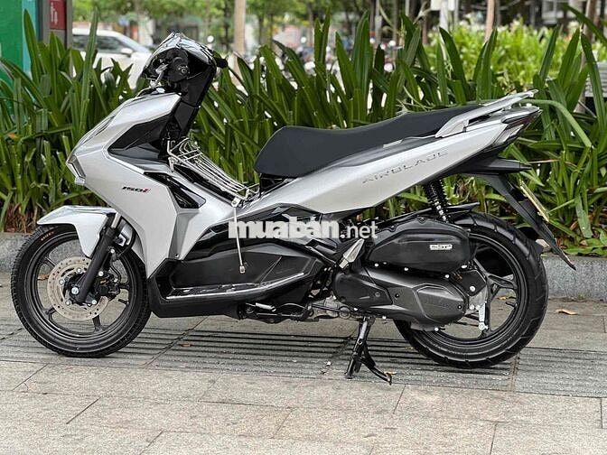 Honda AirBlade 125 2val Custom 2021 Bạc