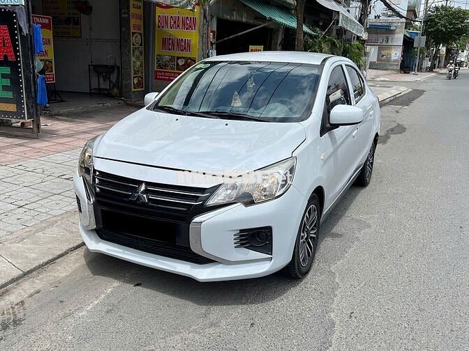 Mitsubishi Attrage MT 2022 màu trắng nk Thái Lan