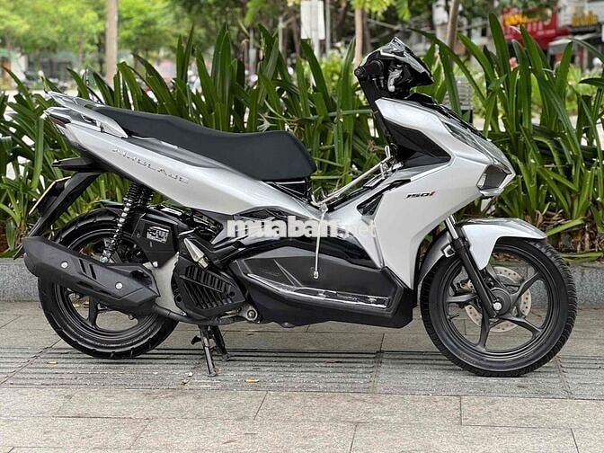 Honda AirBlade 125 2val Custom 2021 Bạc