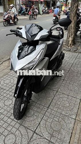 Honda Vario 150 2018 Bạc