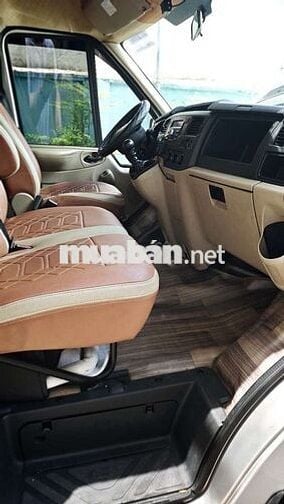 Ford Transit 2017 16 chỗ Số sàn Bạc