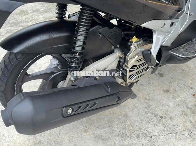 Honda Air Blade FI Đen Bạc
