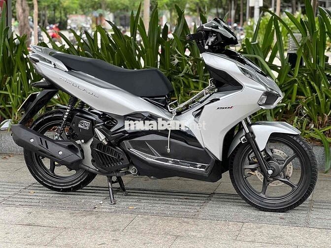 Honda AirBlade 125 2val Custom 2021 Bạc