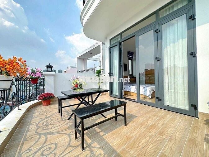 Căn Hộ Ban Công Gần Đại Học Sài Gòn Cầu Chữ Y Full Nội Thất Quận 8
