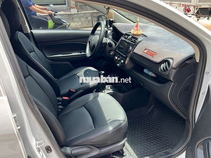 Mitsubishi Attrage MT 2022 màu trắng nk Thái Lan