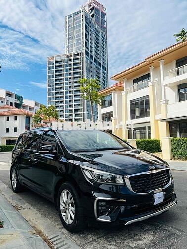 Kia Sedona mẫu mới 2019 máy dầu full kịch AT