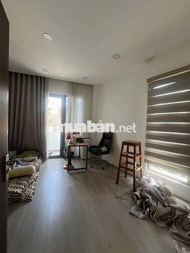NHÀ ĐẸP THOÁNG MÁT GẦN VÒNG XOAY GÒ DƯA