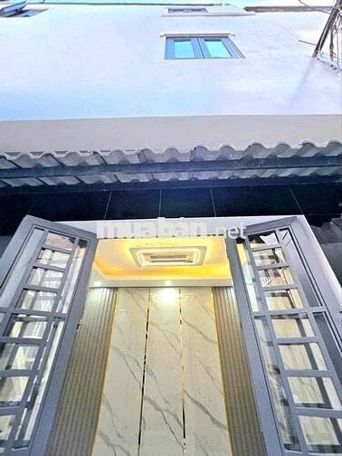 🔥 🔥 🔥 Nhà có sổ hồng đồng sở hữu 2 lầu, cạnh bên Q7 🔥 🔥 🔥