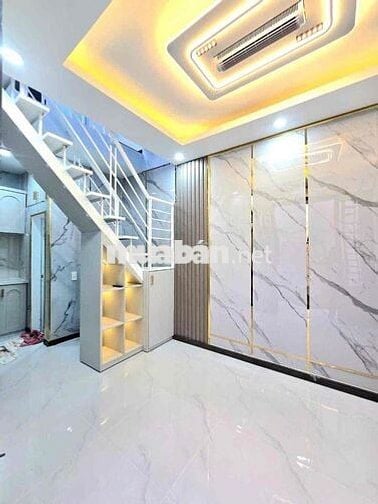 🔥 🔥 🔥 Nhà có sổ hồng đồng sở hữu 2 lầu, cạnh bên Q7 🔥 🔥 🔥