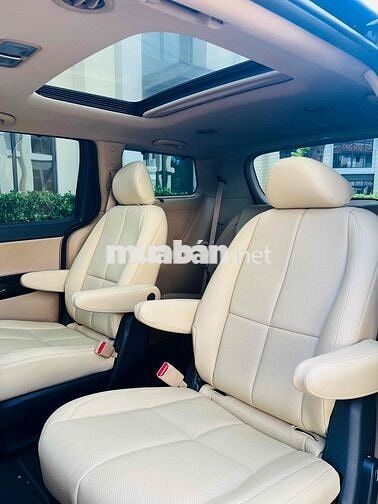 Kia Sedona mẫu mới 2019 máy dầu full kịch AT